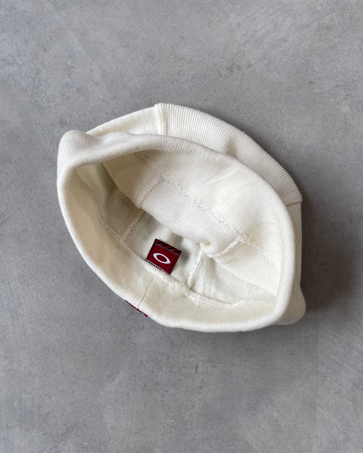 Vintage Oakley White Cream Beanie