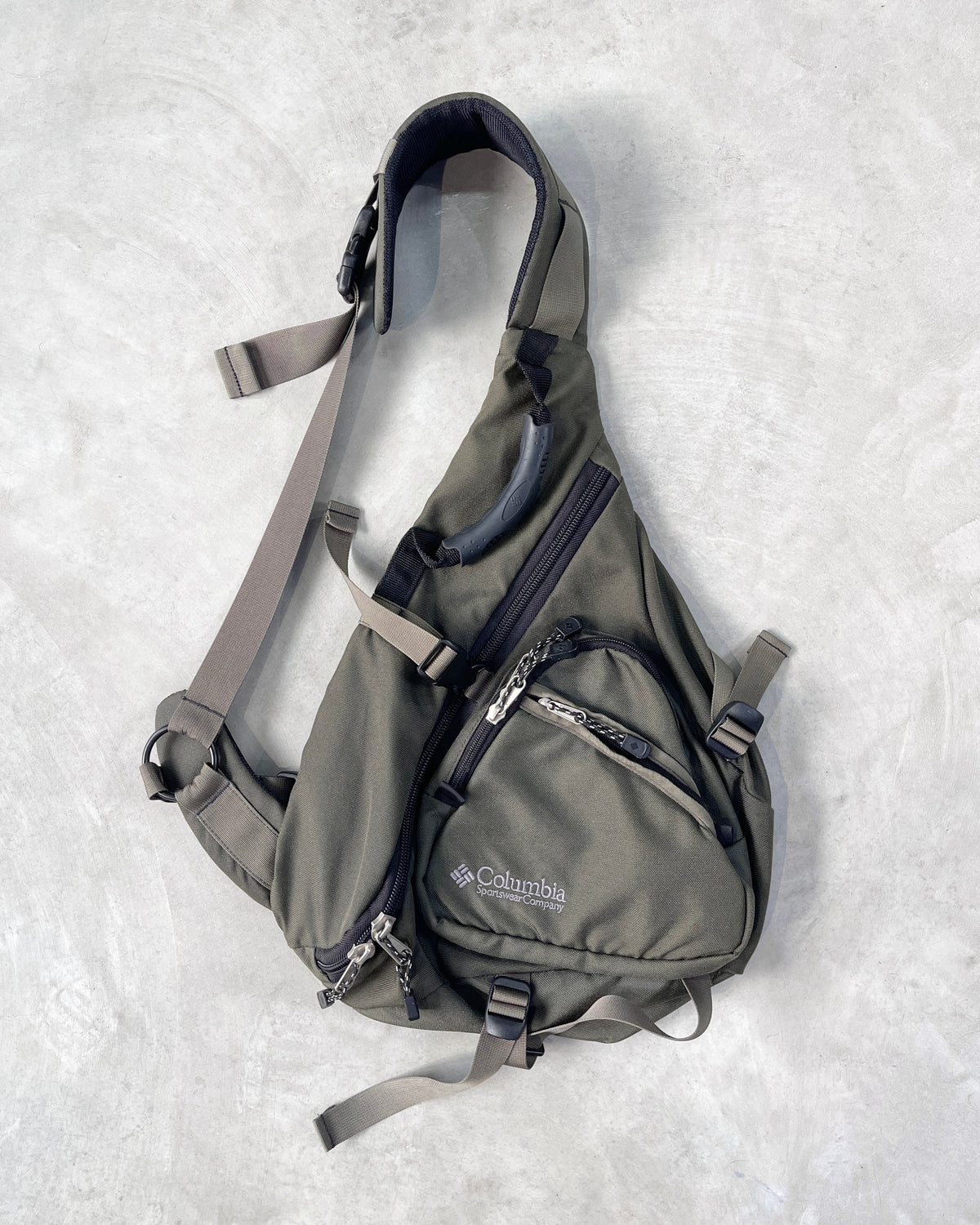 Columbia Gorpcore Sling Bag (Rare find)