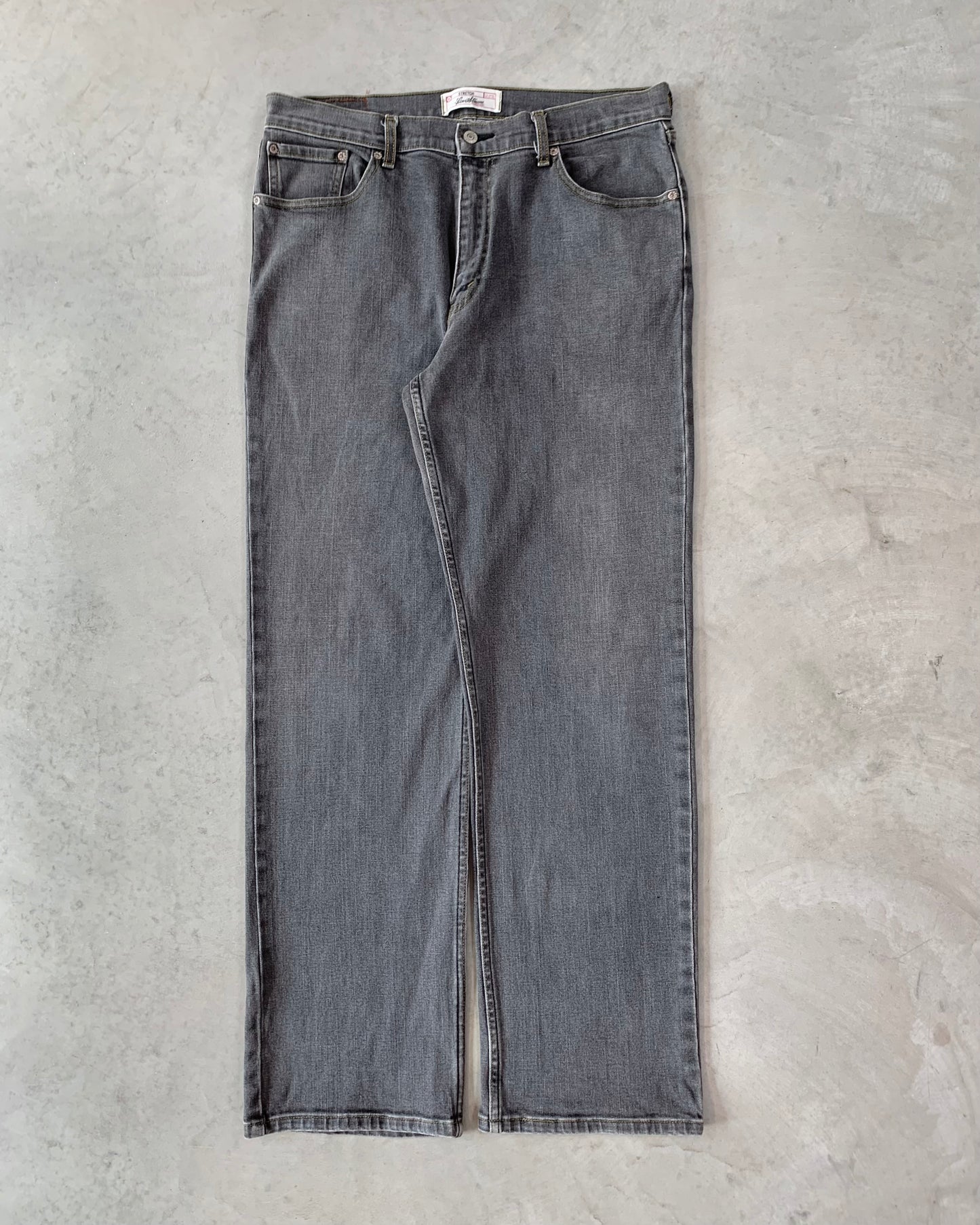 Levi's Signature Grey Jean